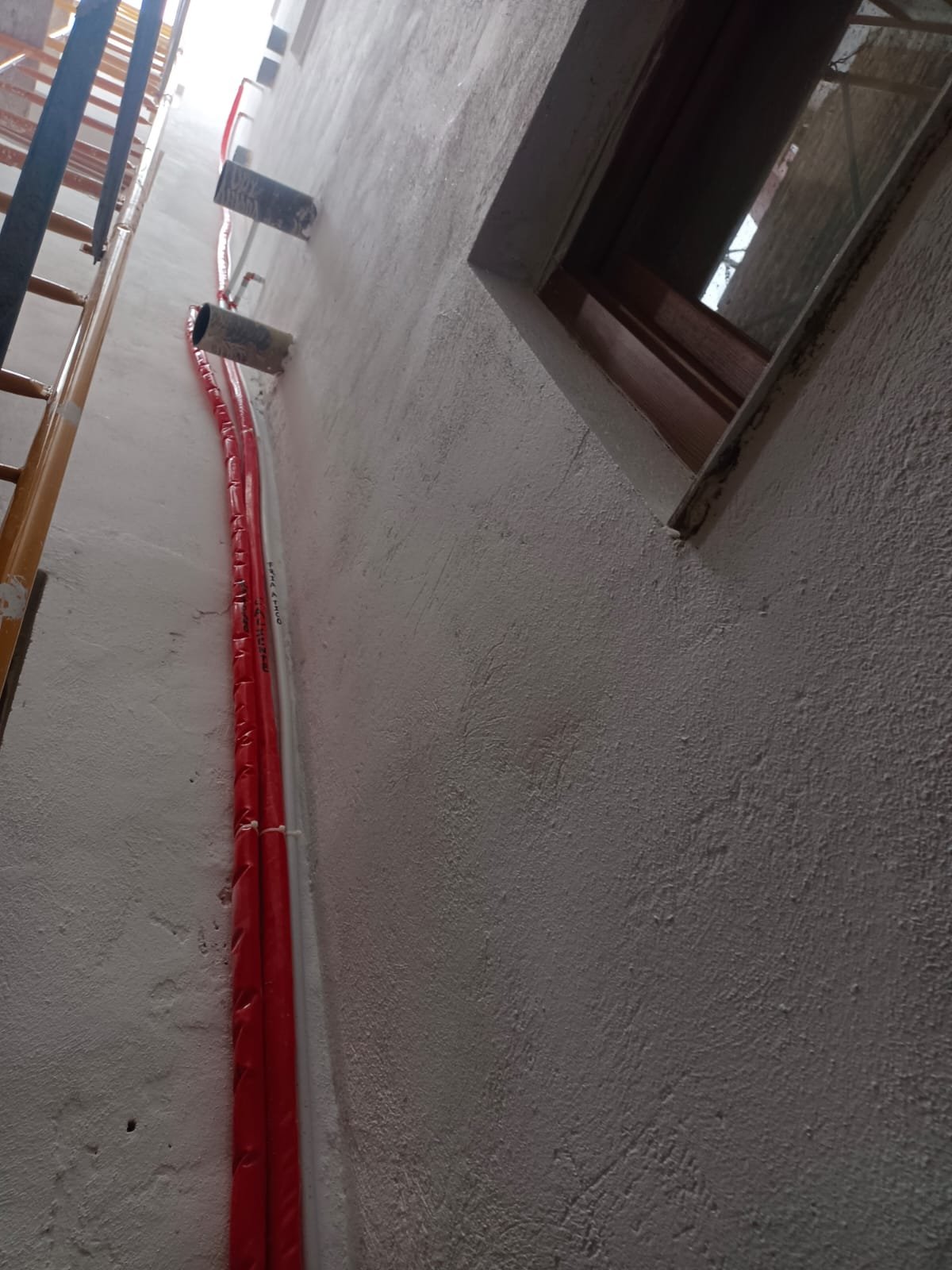 Instalación completa de fontanería y sistema hidráulico en vivienda